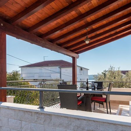 Apartmani Petra Трогір Екстер'єр фото