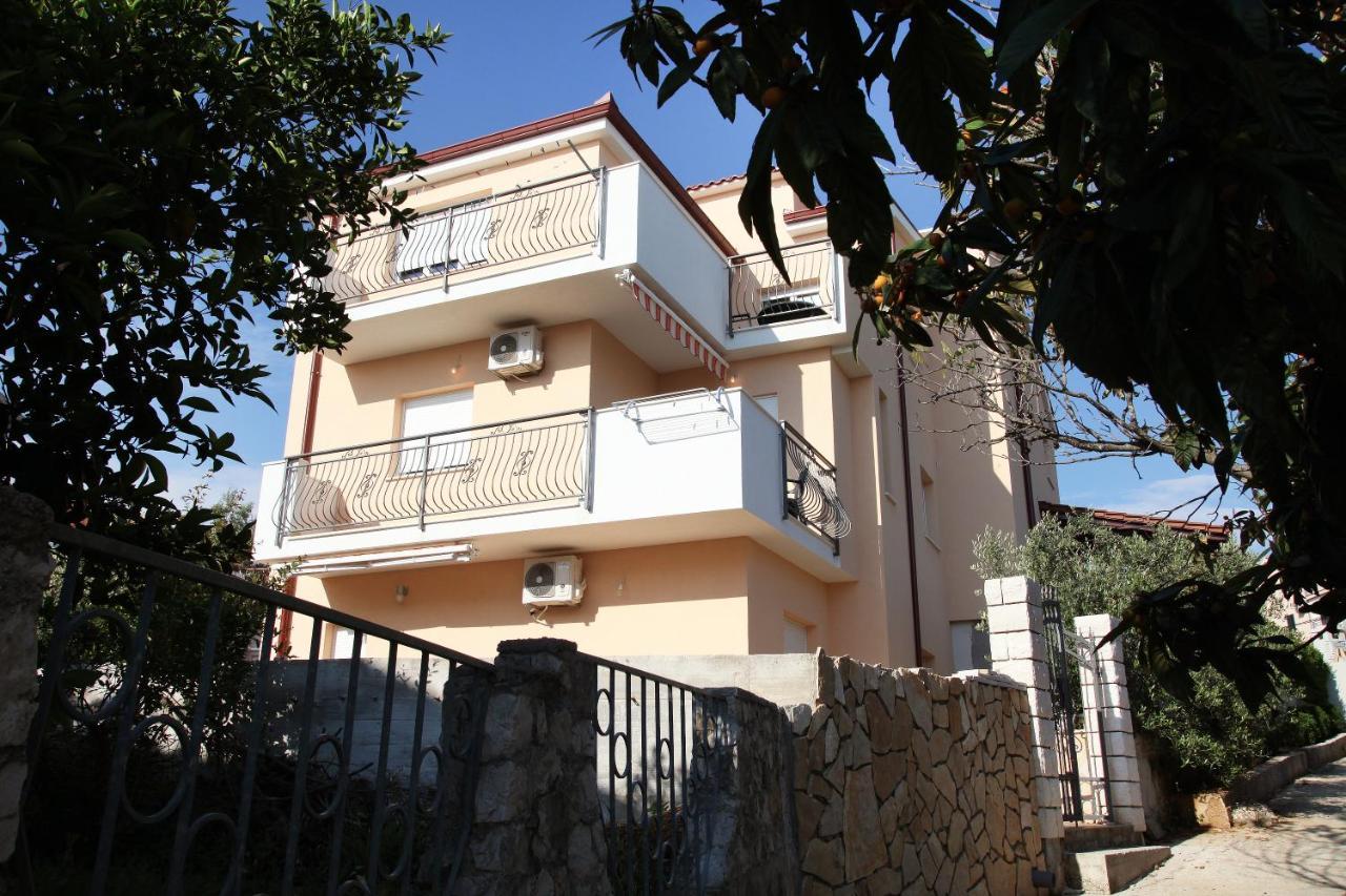 Apartmani Petra Трогір Екстер'єр фото