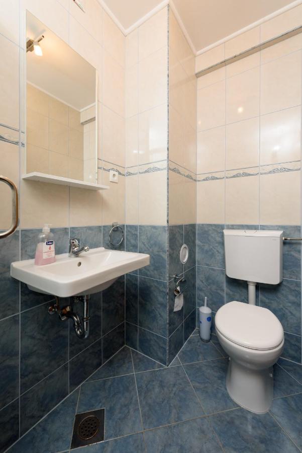 Apartmani Petra Трогір Екстер'єр фото
