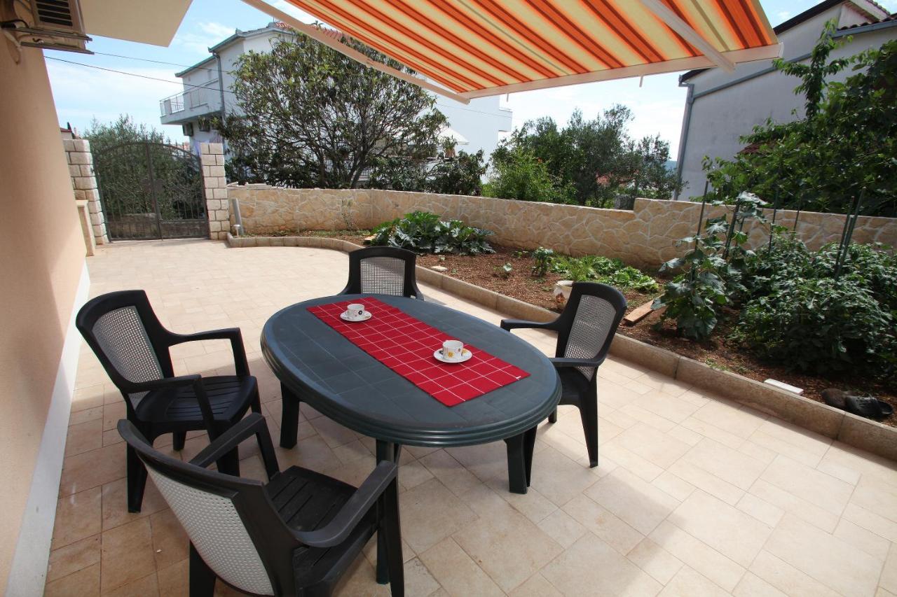 Apartmani Petra Трогір Екстер'єр фото